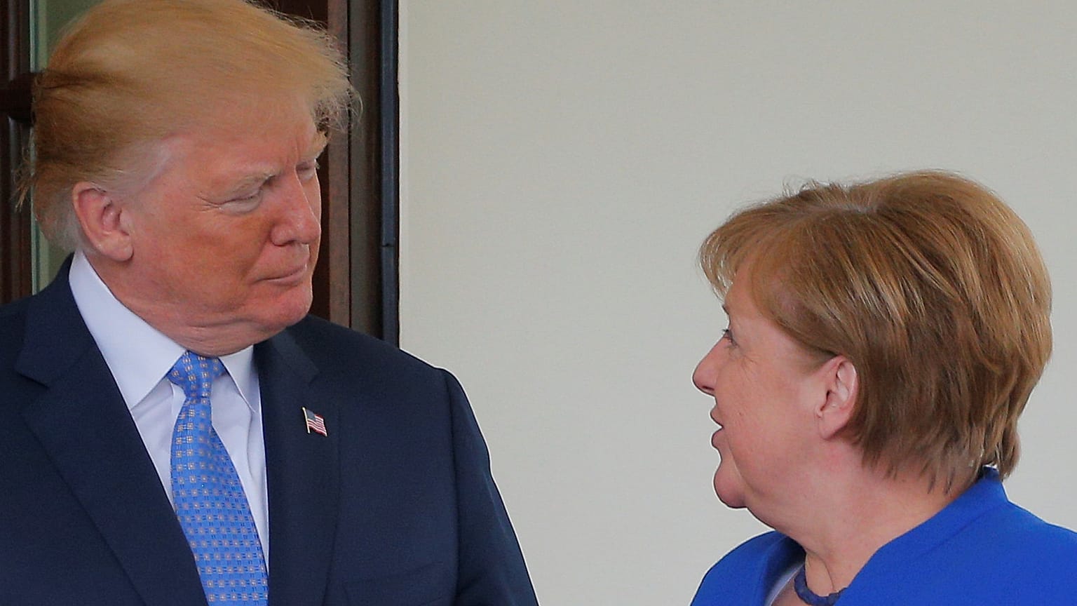 Merkel já está reunida com Donald Trump