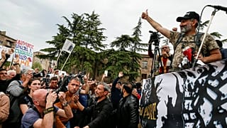 Nikol Pashinyan lidera protestos e tem o apoio de muitos arménios