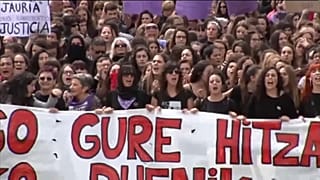 Pamplona: in trentamila per manifestare contro lo stupro
