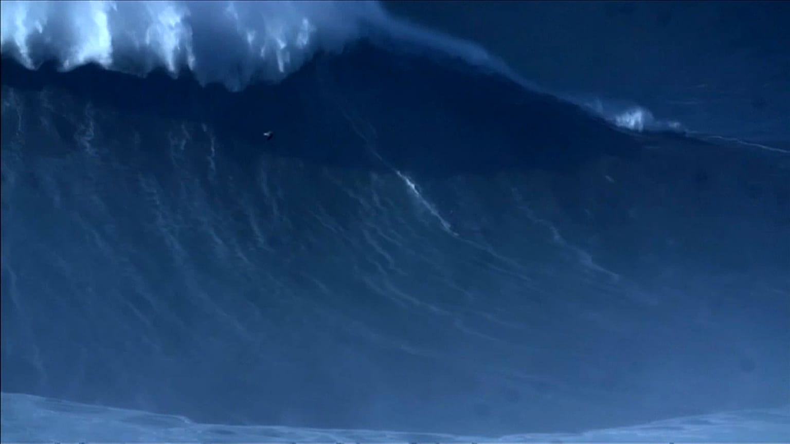 "Besta" do mar da Nazaré vale novo recorde do Guinness