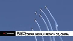 Beeindruckende Stunts bei der Zhengzhou Airshow