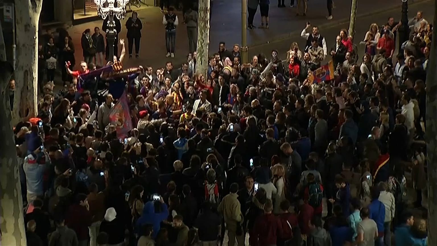 Barcelona fans gather on Las Ramblas