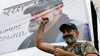 نیکول پاشینیان: اگر نخست وزیر شوم، لباس پوشیدنم را عوض می‌کنم