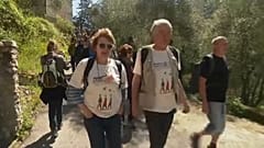 Menet indult a menekültekért