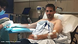 Un parapentista describe el ataque de un águila en el aire