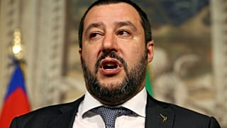 Lässt der Lega-Chef Berlusconi fallen, um mit 5-Sterne eine Regierung zu bilden?