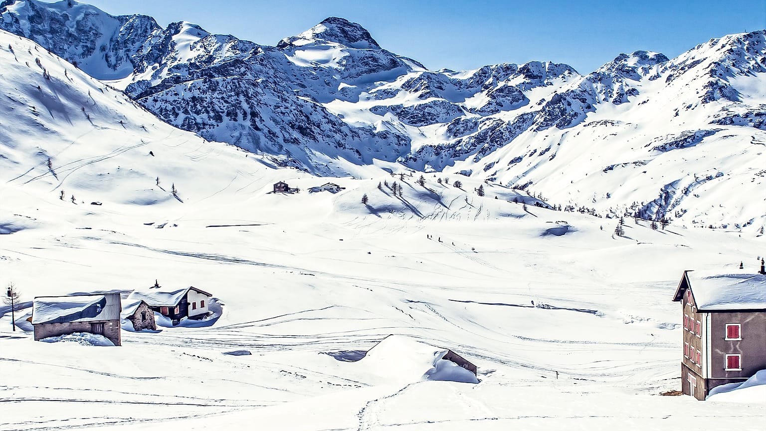 Unwetter in den Schweizer Alpen: 4 Skitourenfahrer tot