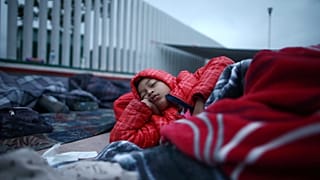 La caravana de migrantes queda en un limbo administrativo