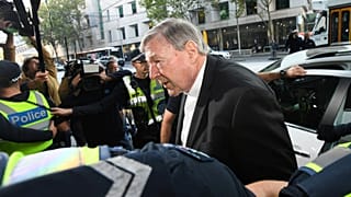 Prozess wegen Missbrauch: Vatikan-Finanzchef muss vor Gericht