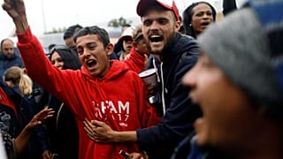 Caravane de l'immigration : huit femmes et enfants rejoignent l'Amérique