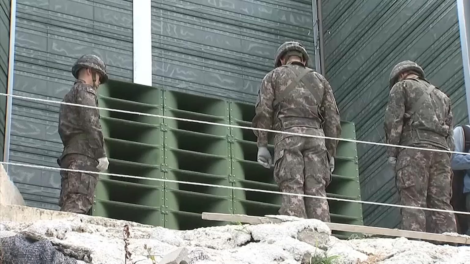 SKorea begins dismantling anti-NKorea propaganda speakers