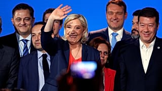 Marine Le Pen réunit l'extrême-droite européenne à Nice 