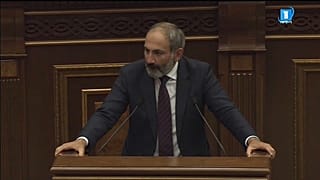 Армения осталась без премьера