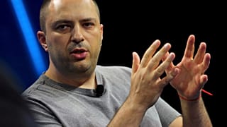 Jan Koum, co-fondatore di Whatsapp, ad una convention a Laguna Beach (2016)