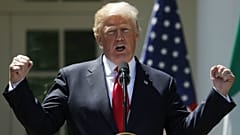 پزشک سابق رئیس جمهوری آمریکا: ترامپ گواهی سلامتش را به من دیکته کرد