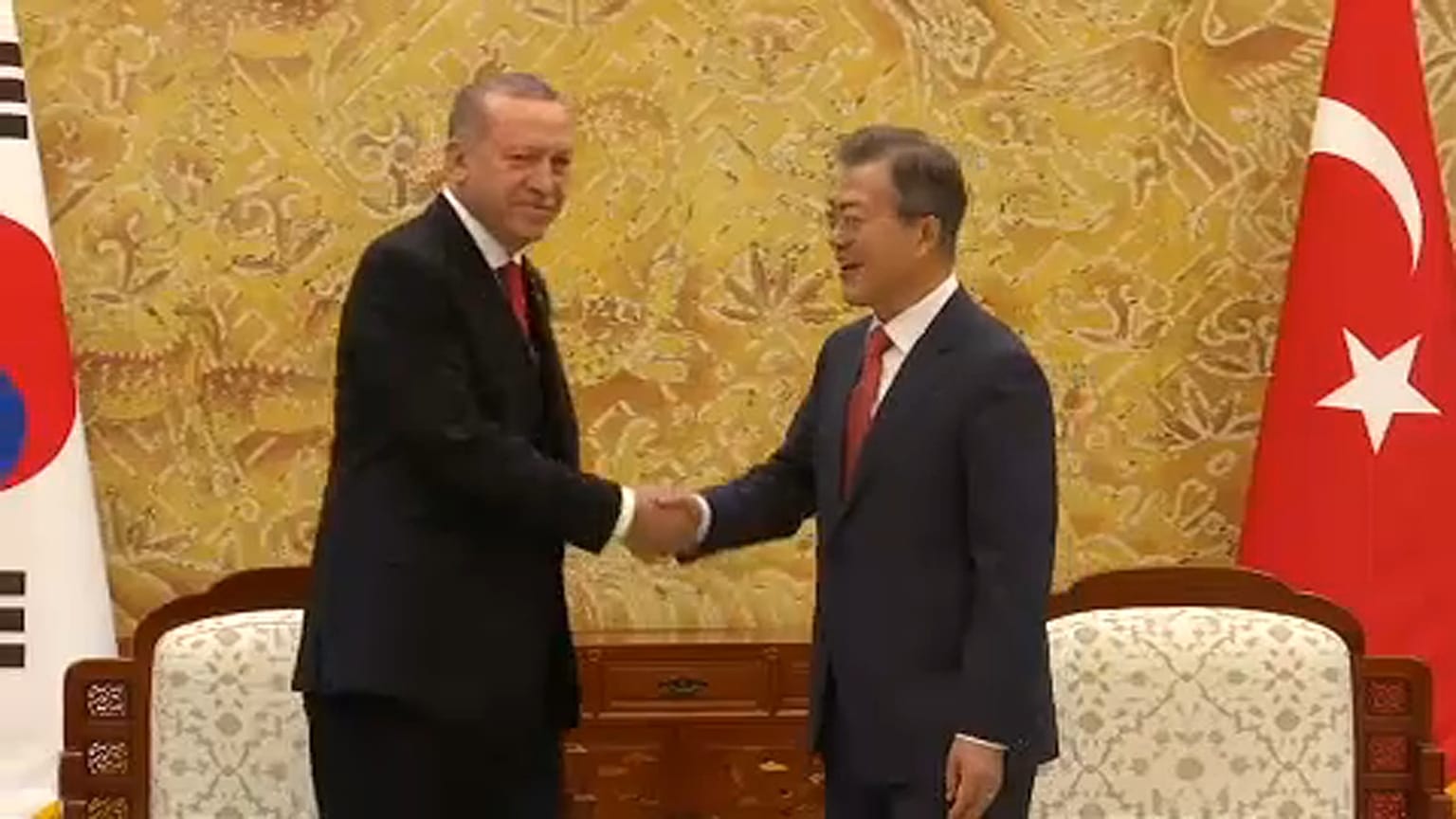 Erdogan Dél-Koreában