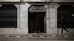 Portugal compra milhões de euros em cêntimos à Irlanda