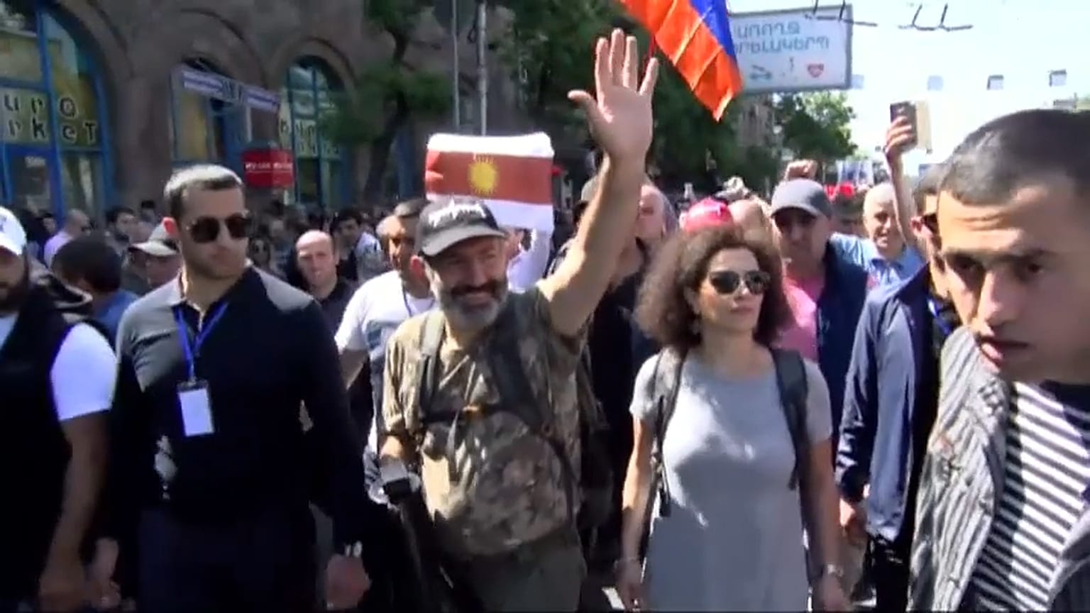 'Ermenistan halkı yorgun, değişim istiyor'