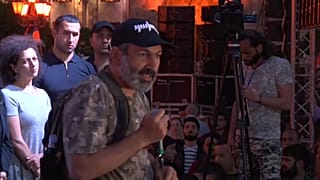 Pashinián doblega al poder para ser el primer ministro armenio