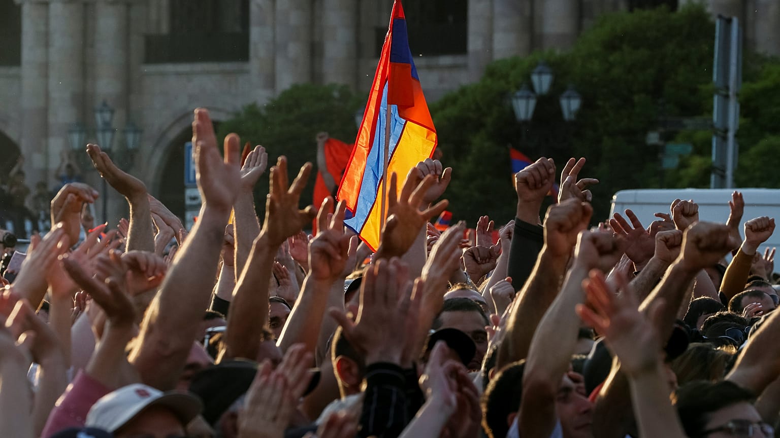 Los armenios alzan la voz el día de la huelga general