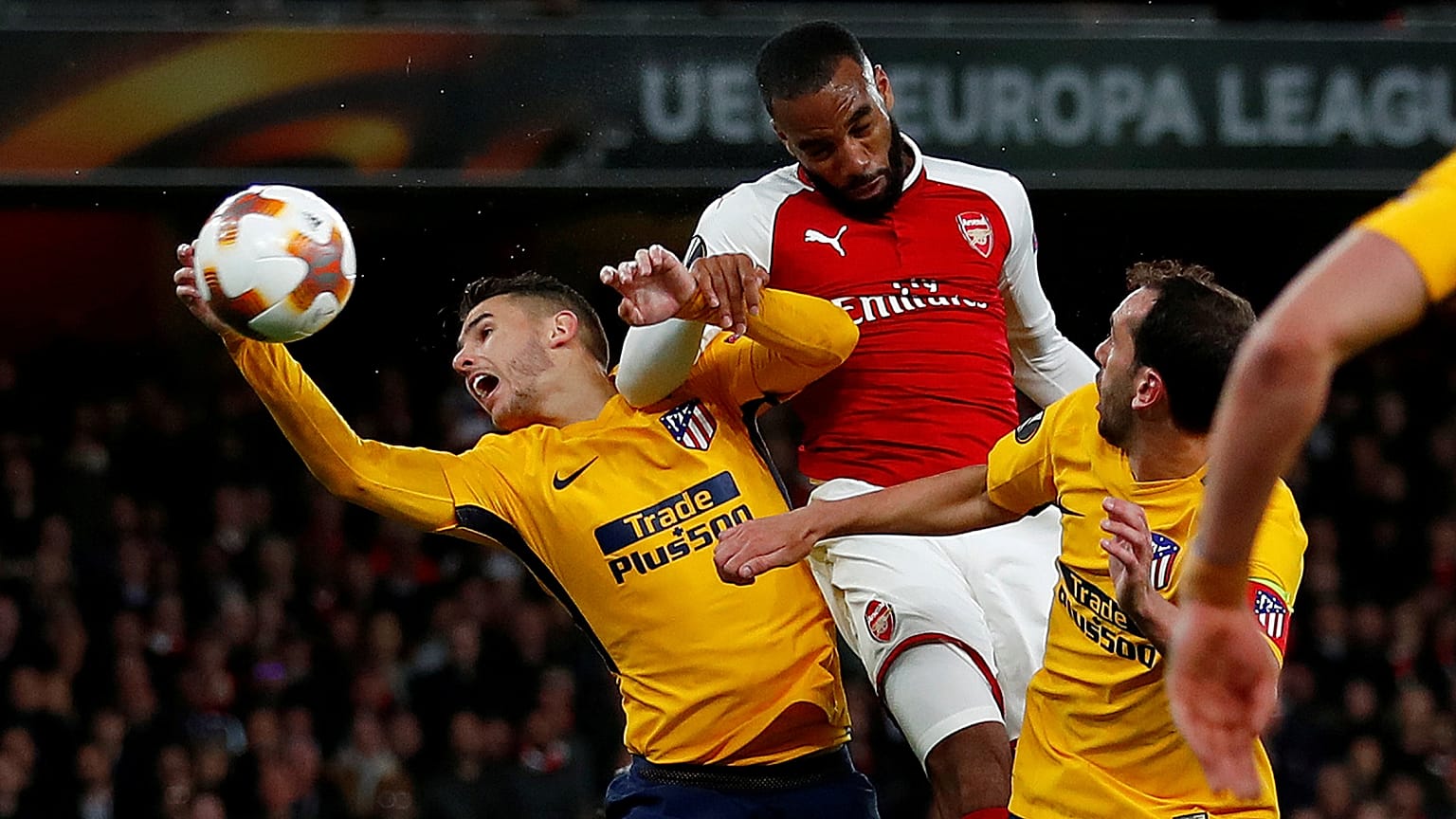 UEFA Avrupa Ligi'nde finalistler belli oluyor