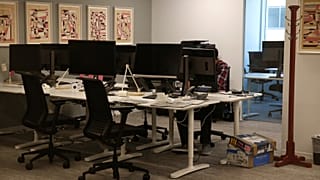 «Λουκέτο» για την Cambridge Analytica