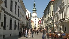Kevés a pénze Pozsonynak