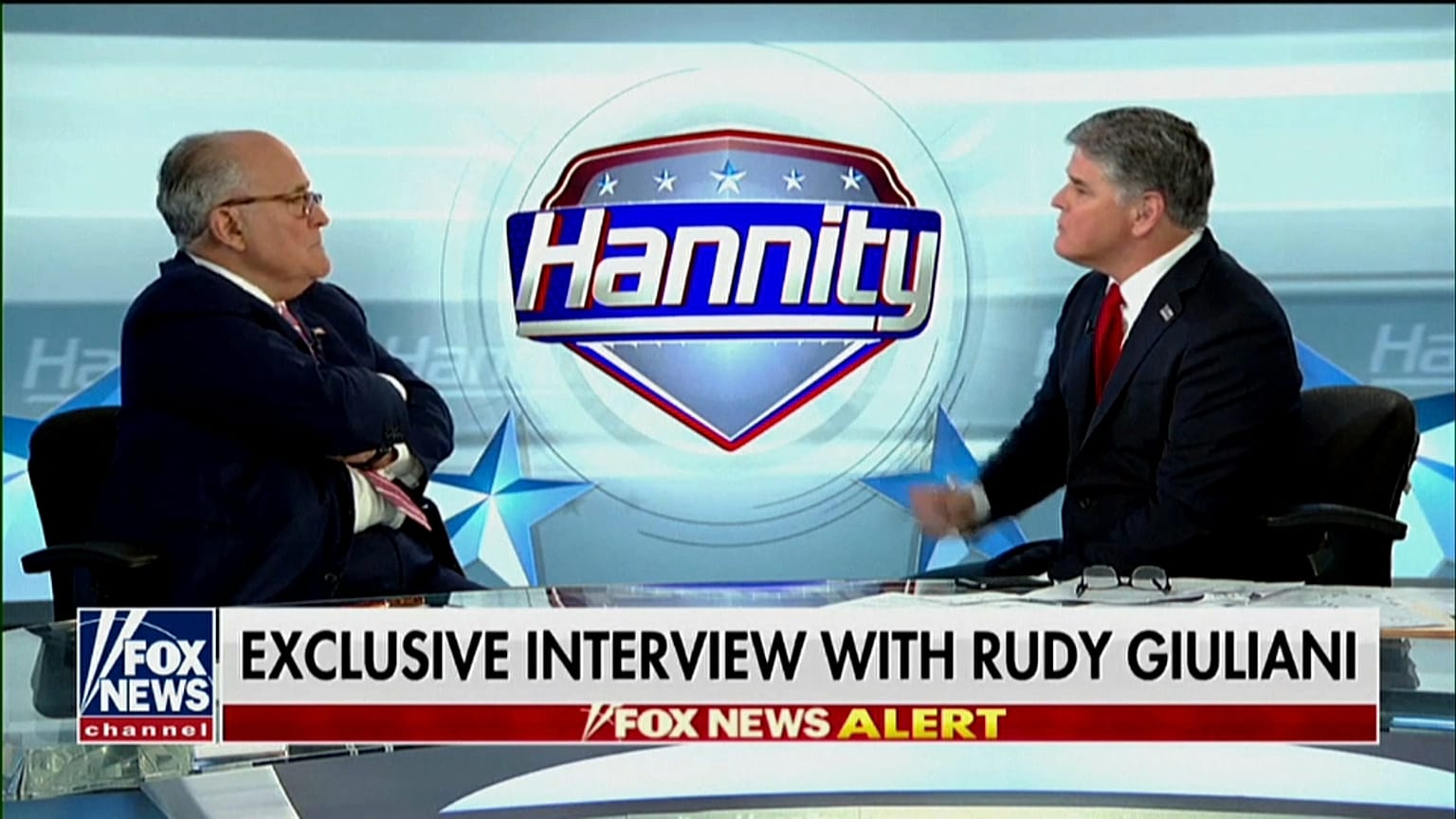 "Donald Trump porno yıldızı Stormy Daniels'a ödenen 130 bin Euro'yu cebinden karşıladı"