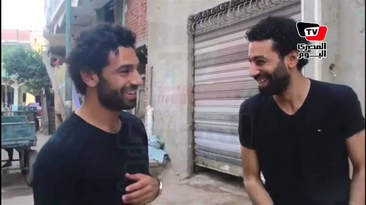 شاهد: محمد صلاح جديد يثير دهشة المصريين 