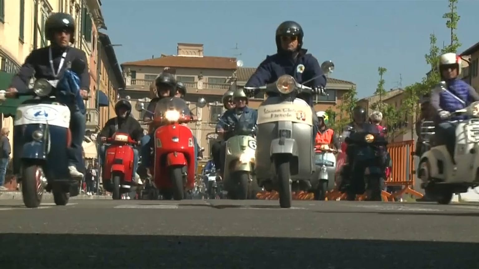 У Vespa Primavera юбилей