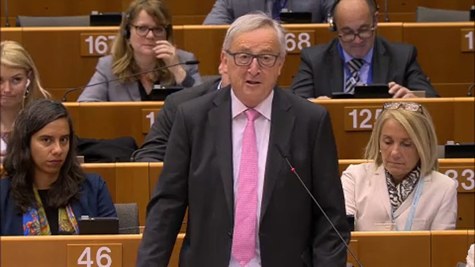 EU chief urges Belgian nationality for British workers in Brussels