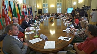 «Ψευδείς ειδήσεις»: Η νέα πρόκληση για την Ευρώπη