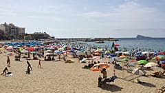 Dos sanitarios drogados pierden al paciente británico que llevaban en ambulancia en Benidorm