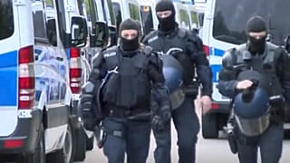Óriásrazzia egy német befogadóközpontban