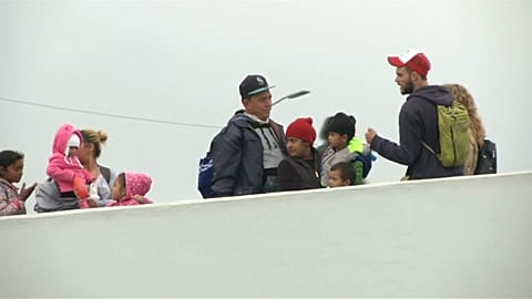 Orta Amerikalı mülteciler ABD'ye geçti