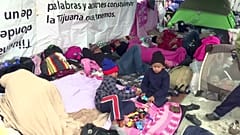 Migrantes pedem asilo nos EUA