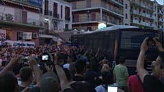Angry protestors welcome Greek PM to Lesbos