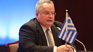 Συγκρατημένη αισιοδοξία Κοτζιά - Ντιμιτρόφ για το Σκοπιανό