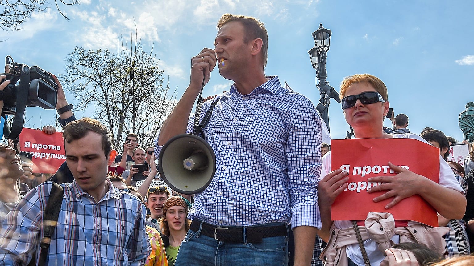 Putin critic Navalny is released after nationwide rallies prompt hundreds of arrests