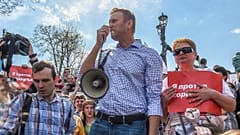 Putin critic Navalny is released after nationwide rallies prompt hundreds of arrests