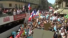 Tüntetés Macron ellen