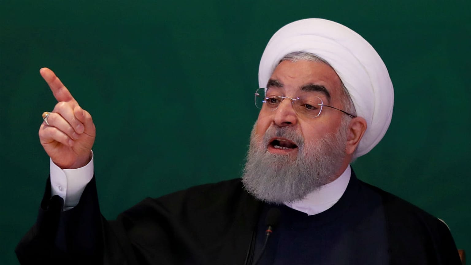 روحانی: هرچقدر بخواهیم سلاح و موشک تولید می‌کنیم، به کسی ربطی ندارد