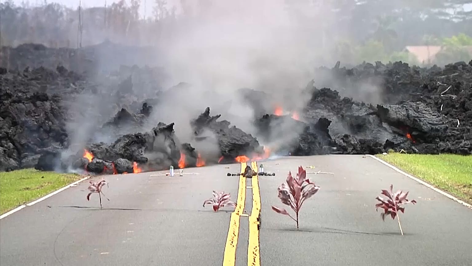 Vulkanausbruch und Beben erschüttern Hawaii