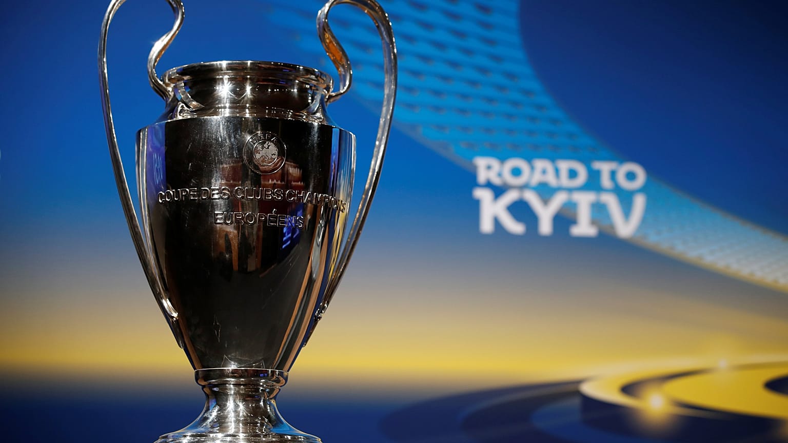 اليويفا يمنح لقب دوري أبطال أوروبا بالخطأ لليفربول وبشرة خير لمحمد صلاح 