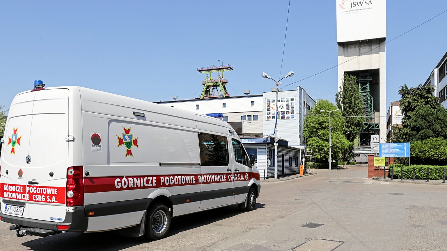 Un mort et trois disparus dans un accident de mine en Pologne