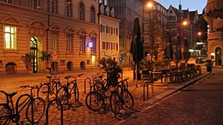 Freiburg: Angriff gegen neuen Oberbürgermeister (33) auf Wahlparty