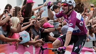 Elia Viviani im Ziel