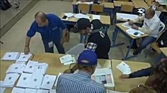 Libano,seggi chiusi, affluenza in calo in tutto il paese