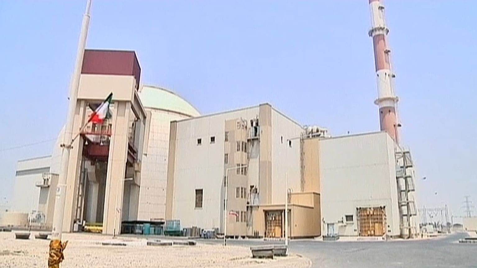 طهران تحذر وبريطانيا تتحرك لمنع ترامب من الانسحاب من الاتفاق النووي 