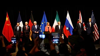Family photo as world powers agree the Iran nuclear deal, Vienna, July 2015